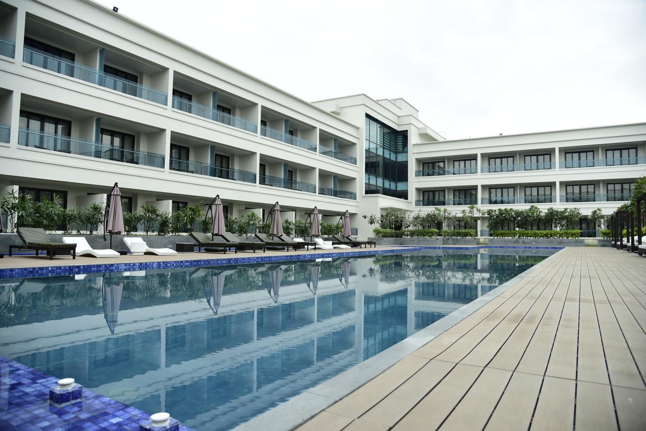 Kiranshree Grand Hotel Guwahati Exterior photo